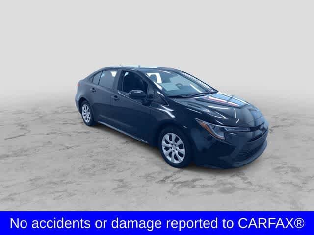 2024 Toyota Corolla LE photo 3