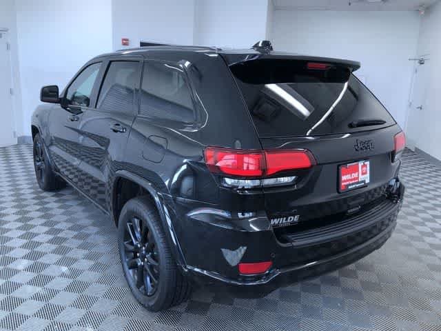 Thumbnail: 2020 Jeep Grand Cherokee - 8