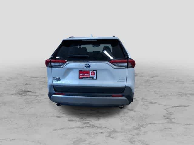 Thumbnail: 2024 Toyota RAV4 - 9
