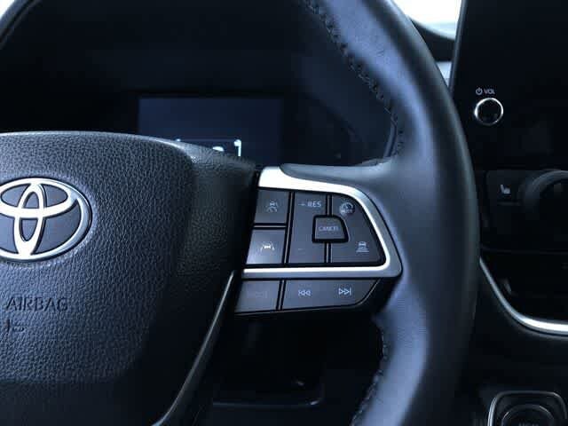 Thumbnail: 2025 Toyota Grand Highlander - 27