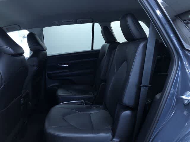 Thumbnail: 2025 Toyota Grand Highlander - 22