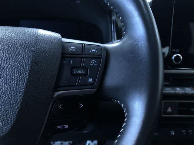 Thumbnail: 2025 Toyota Camry - 25