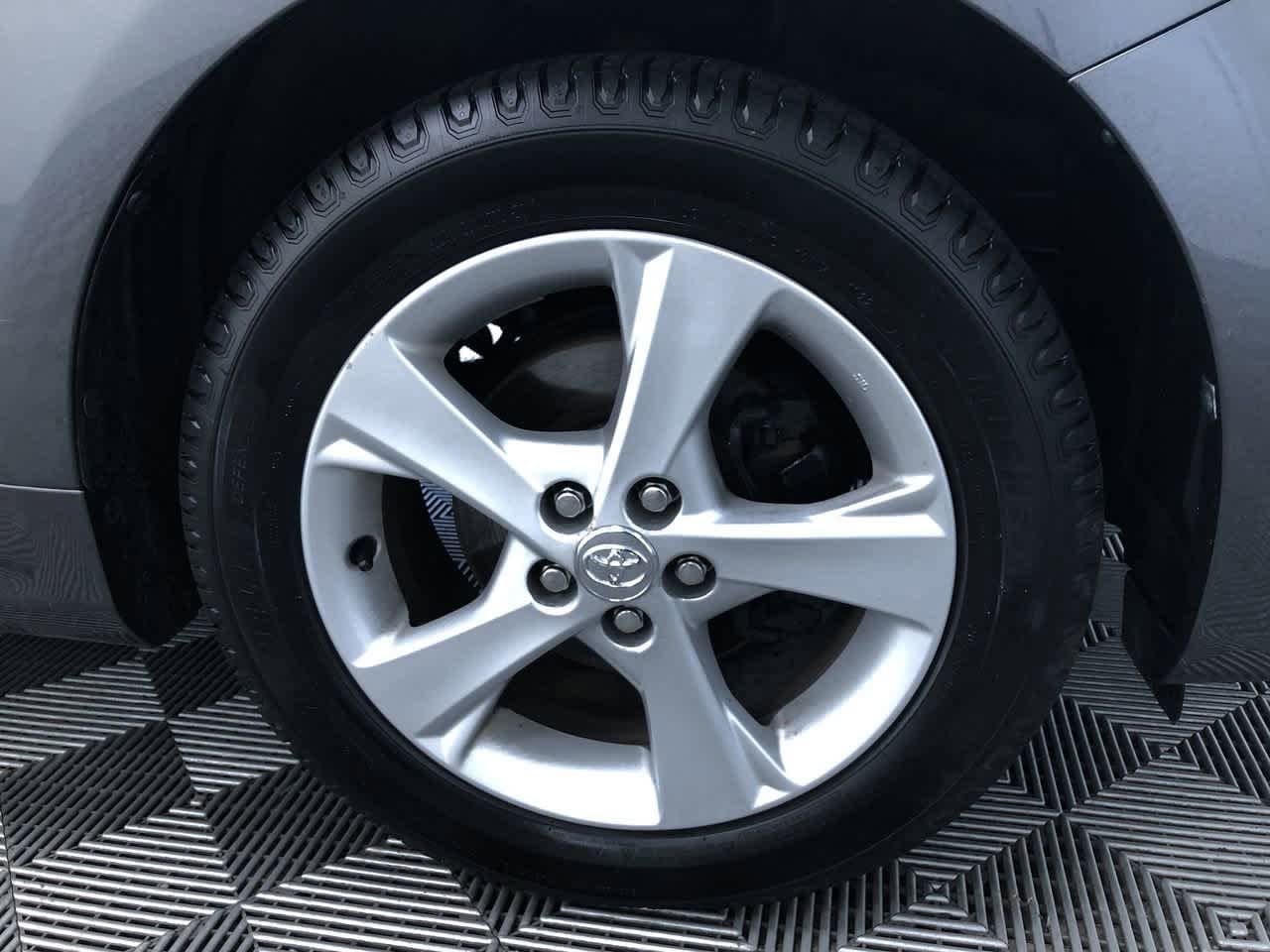 Thumbnail: 2013 Toyota Corolla - 16