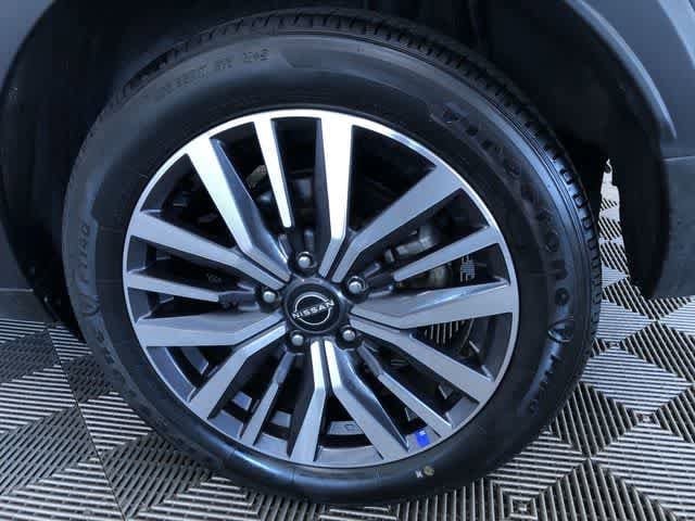 Thumbnail: 2024 Nissan Kicks - 17