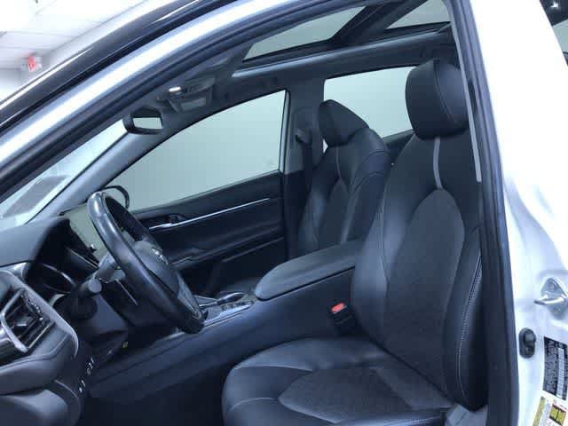 Thumbnail: 2023 Toyota Camry - 18