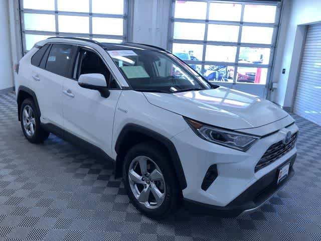 Thumbnail: 2020 Toyota RAV4 - 37