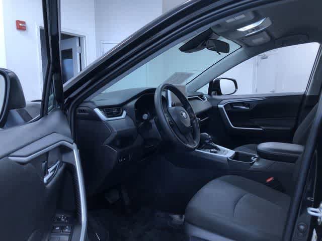 Thumbnail: 2025 Toyota RAV4 - 11