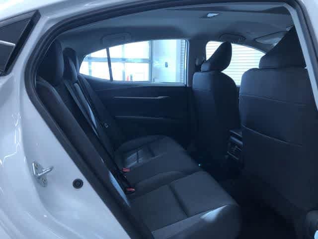 Thumbnail: 2025 Toyota Camry - 22