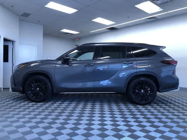 Thumbnail: 2025 Toyota Highlander - 11