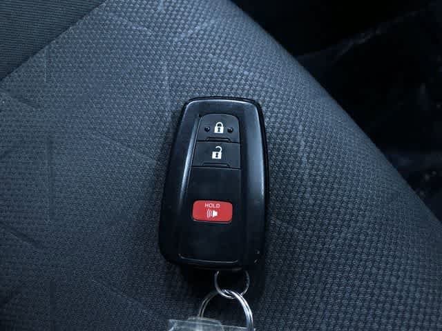 Thumbnail: 2025 Toyota RAV4 - 33