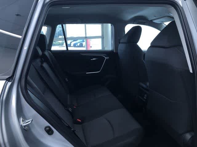 Thumbnail: 2025 Toyota RAV4 - 21