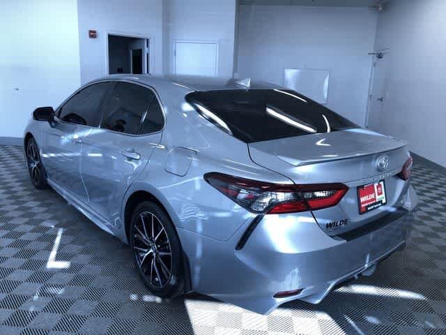 Thumbnail: 2023 Toyota Camry - 13