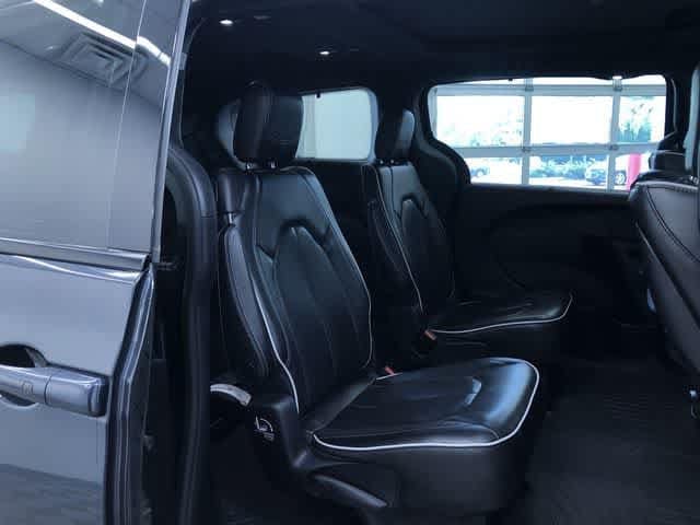 Thumbnail: 2019 Chrysler Pacifica - 22