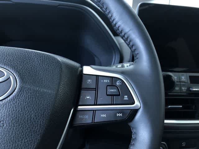 Thumbnail: 2025 Toyota Grand Highlander - 19