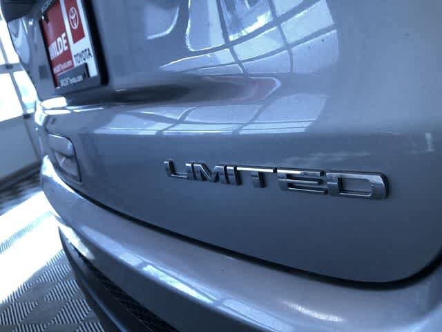 Thumbnail: 2017 Jeep Compass - 16