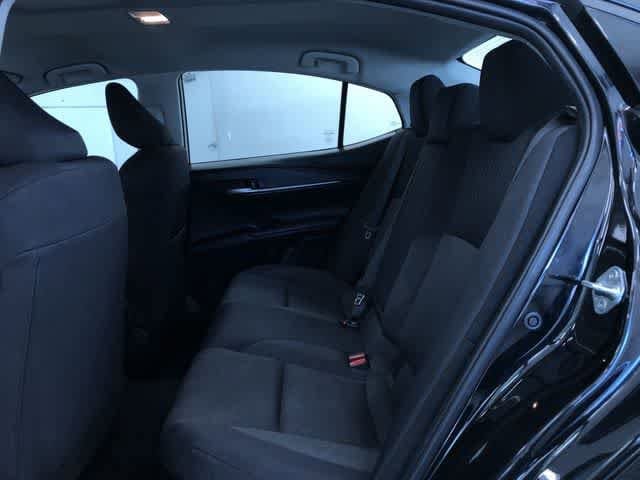 Thumbnail: 2025 Toyota Camry - 21