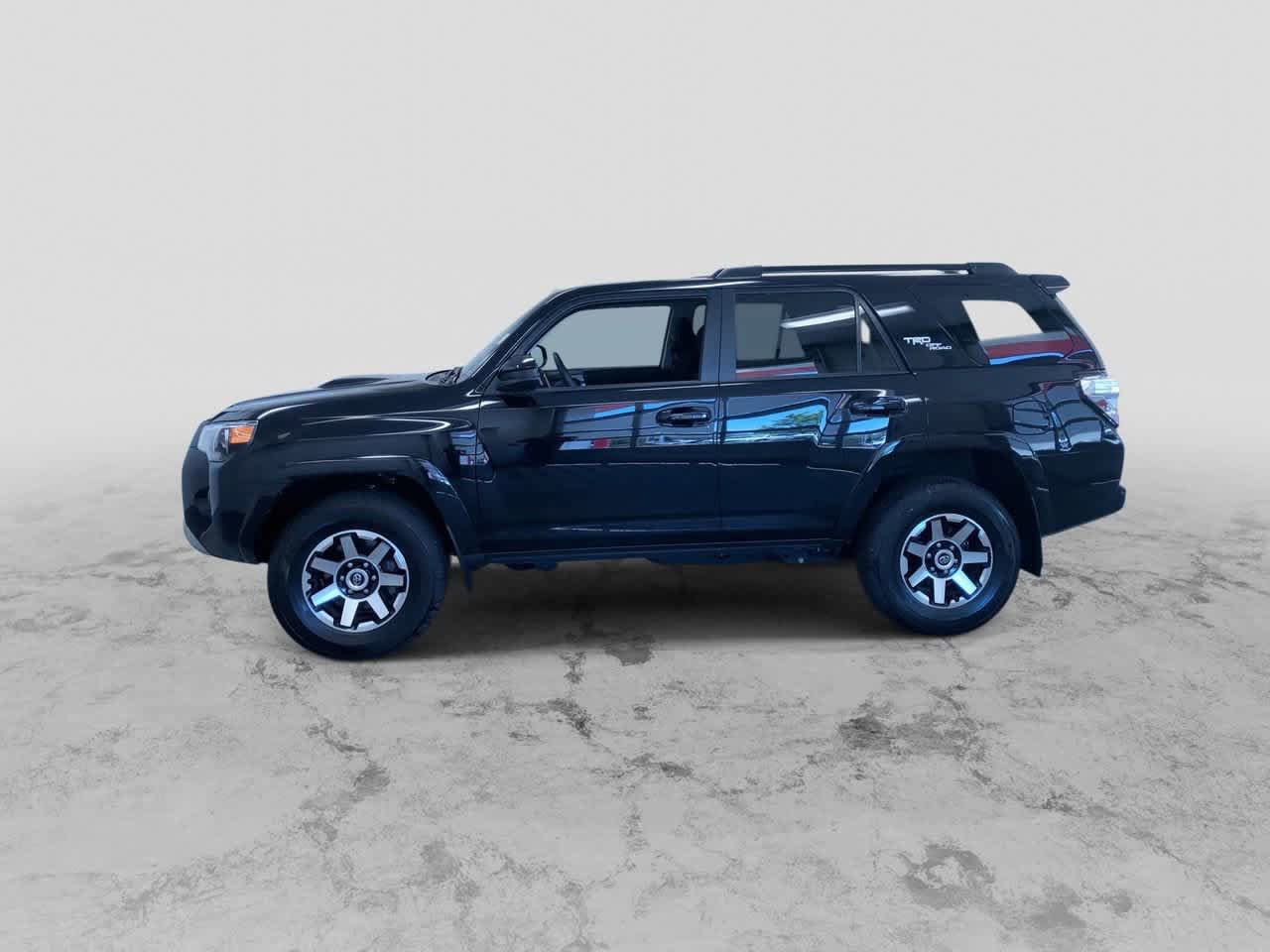 2024 Toyota 4Runner TRD Off Road 6