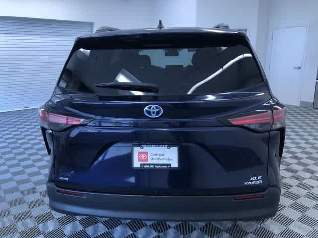 Thumbnail: 2021 Toyota Sienna - 13