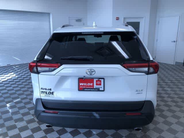 Thumbnail: 2025 Toyota RAV4 - 13