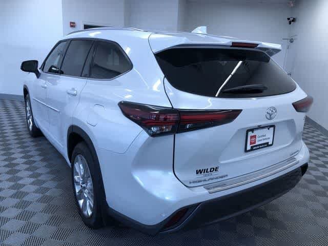 Thumbnail: 2025 Toyota Highlander - 7