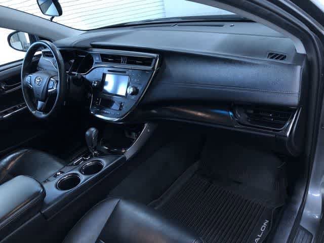 Thumbnail: 2018 Toyota Avalon - 22