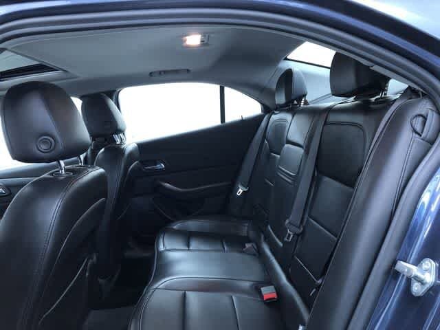 Thumbnail: 2013 Chevrolet Malibu - 21