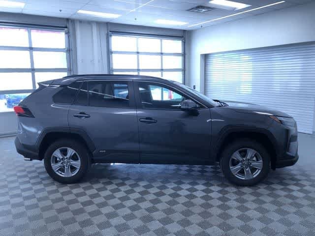 Thumbnail: 2025 Toyota RAV4 - 35