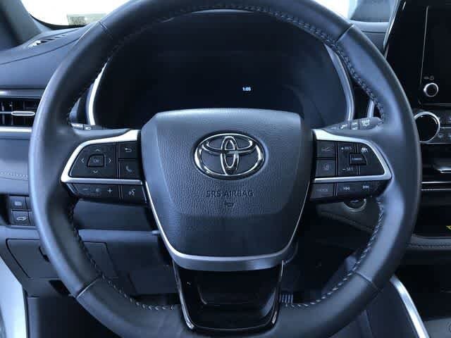 Thumbnail: 2025 Toyota Highlander - 24