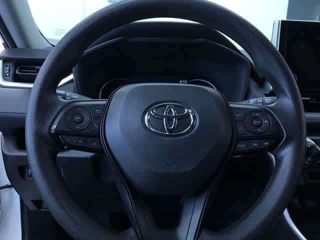 Thumbnail: 2025 Toyota RAV4 - 24
