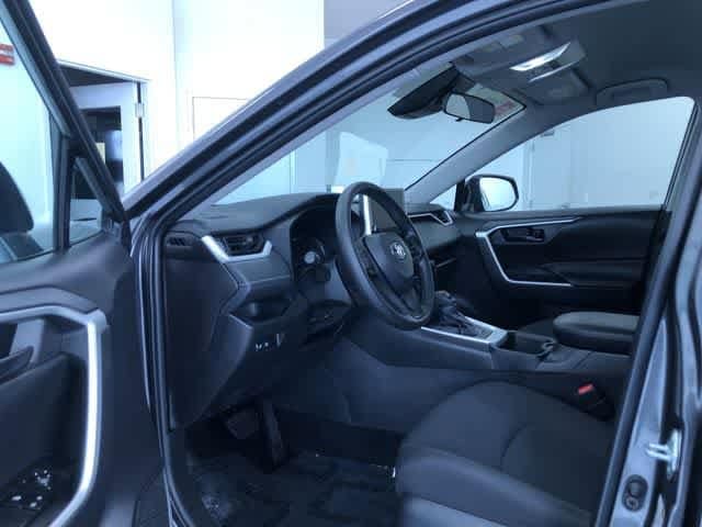 Thumbnail: 2025 Toyota RAV4 - 10