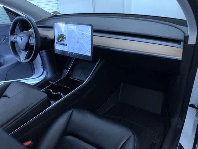 Thumbnail: 2021 Tesla Model Y - 30