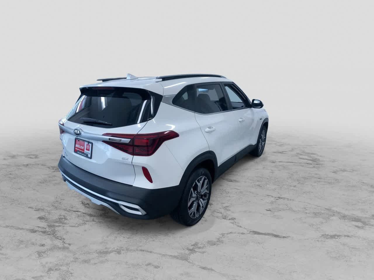 2021 Kia Seltos EX 9