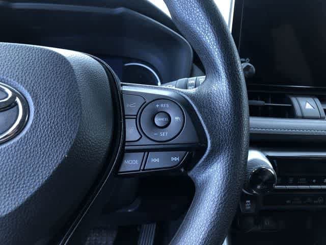 Thumbnail: 2025 Toyota RAV4 - 28