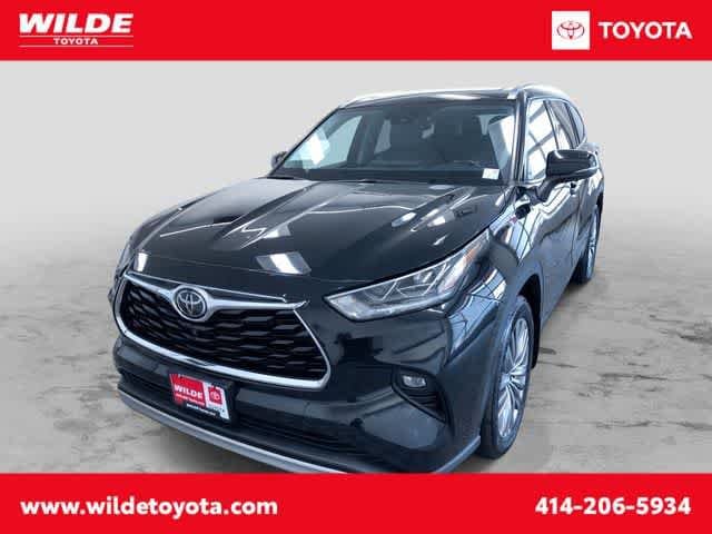Thumbnail: 2020 Toyota Highlander - 1