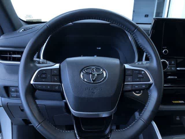 Thumbnail: 2025 Toyota Highlander - 23