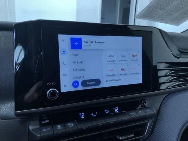 Thumbnail: 2025 Toyota Camry - 21