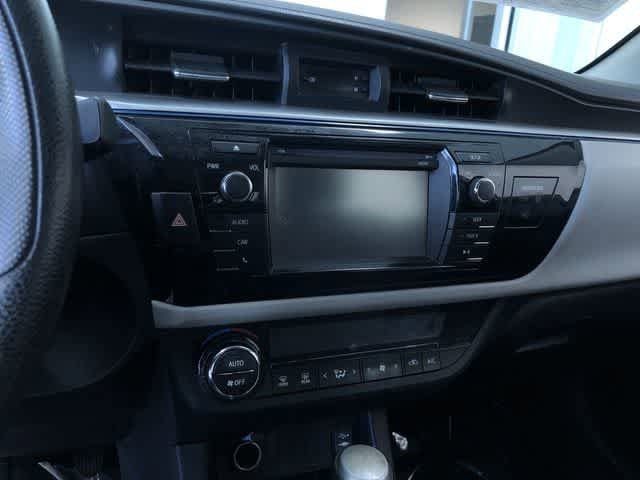 Thumbnail: 2014 Toyota Corolla - 18
