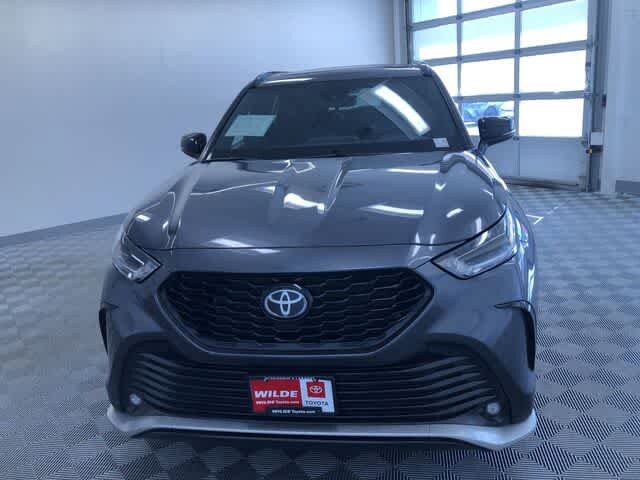 Thumbnail: 2025 Toyota Highlander - 15