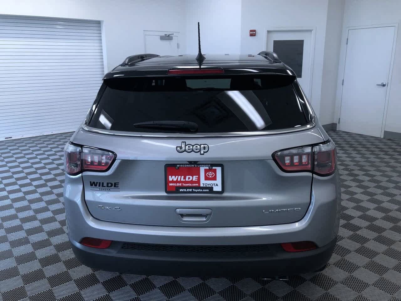 Thumbnail: 2022 Jeep Compass - 13