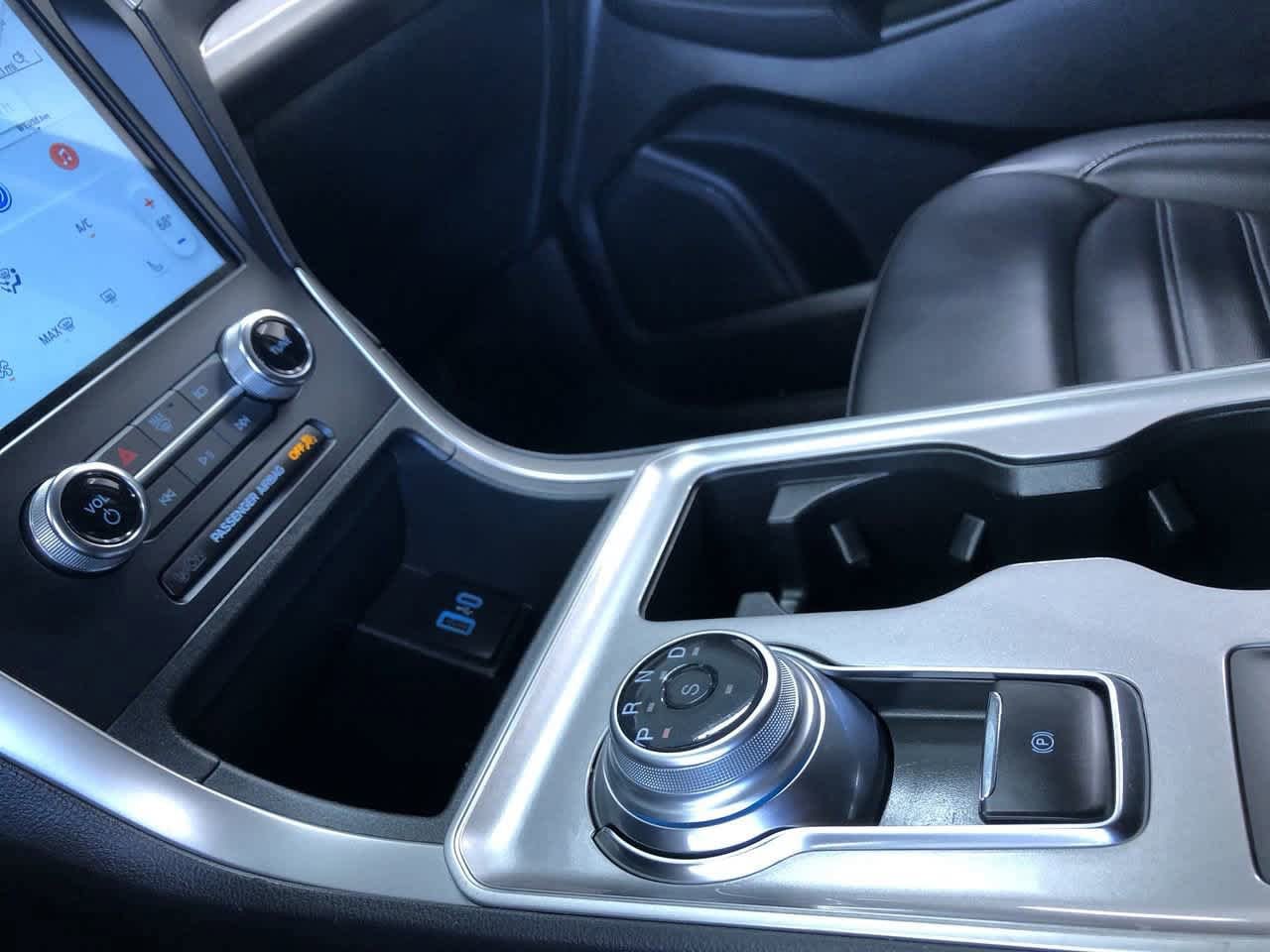 Thumbnail: 2024 Ford Edge - 50