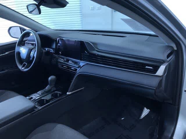 Thumbnail: 2025 Toyota Camry - 24