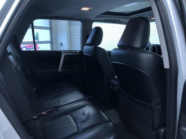 Thumbnail: 2011 Toyota 4Runner - 22