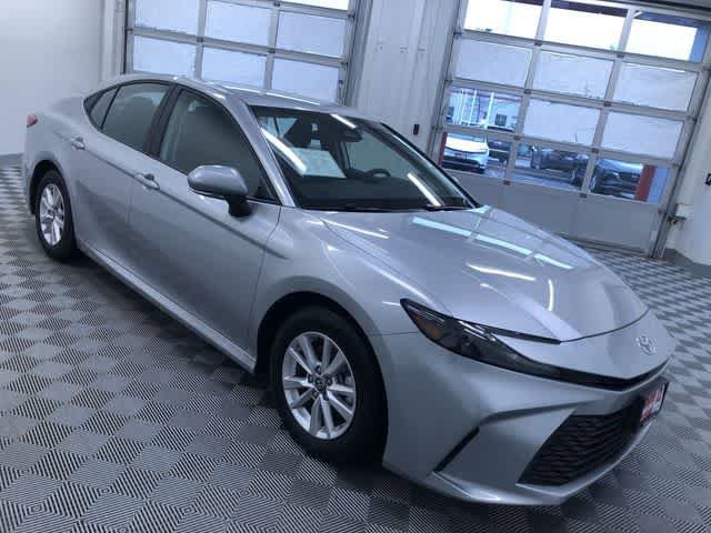 Thumbnail: 2025 Toyota Camry - 36