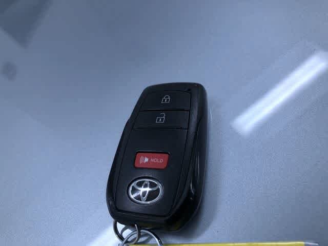 Thumbnail: 2024 Toyota Corolla Cross - 32