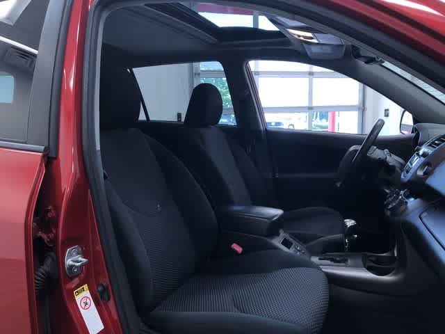 Thumbnail: 2010 Toyota RAV4 - 27