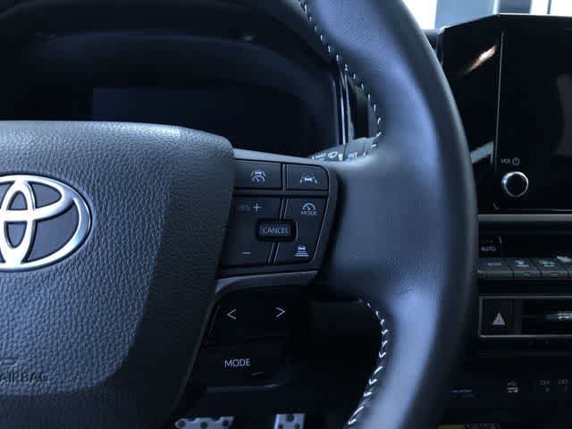 Thumbnail: 2025 Toyota Camry - 27