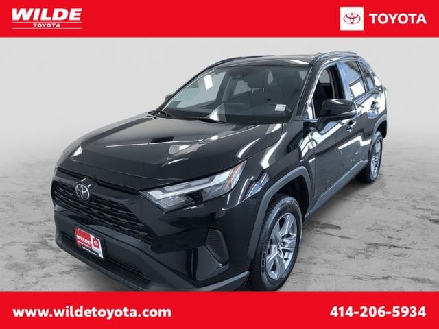 2022 Toyota RAV4 XLE -
                West Allis, WI