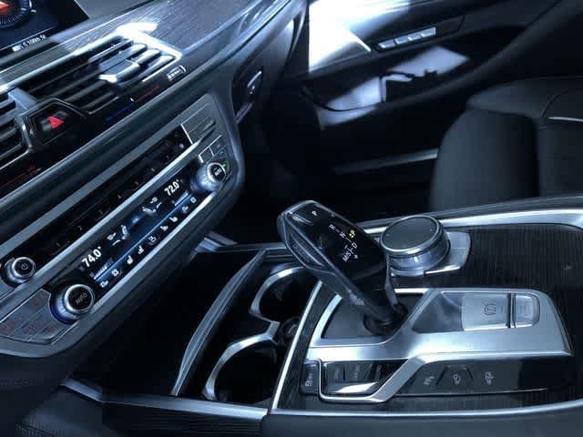Thumbnail: 2016 BMW 7 Series - 29