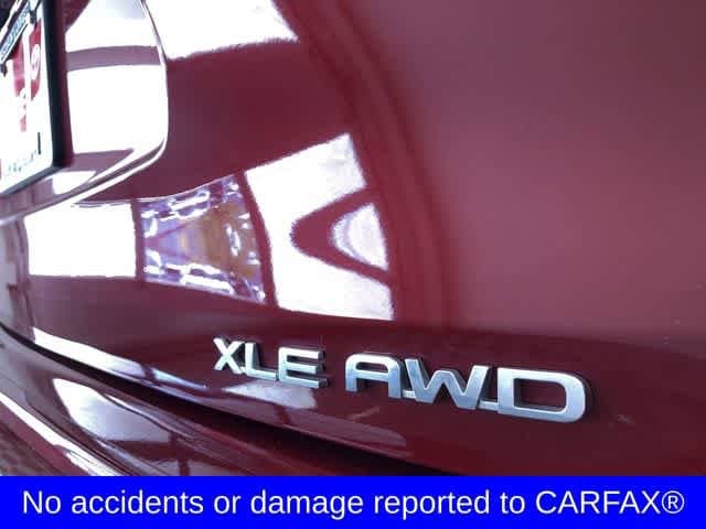 Thumbnail: 2022 Toyota Highlander - 7