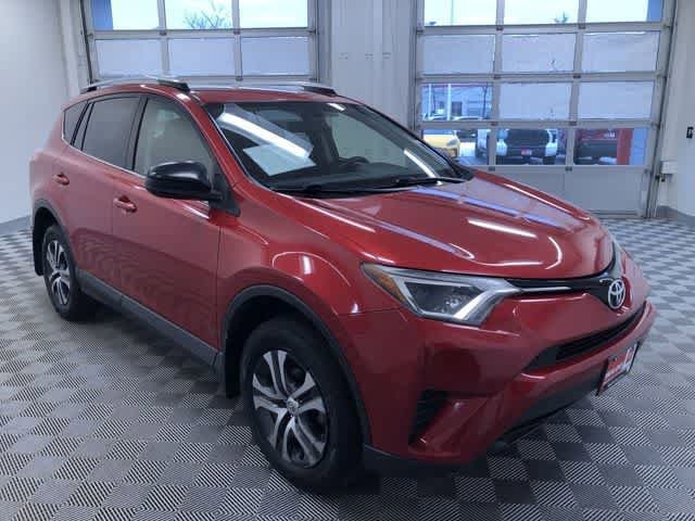 Thumbnail: 2016 Toyota RAV4 - 36